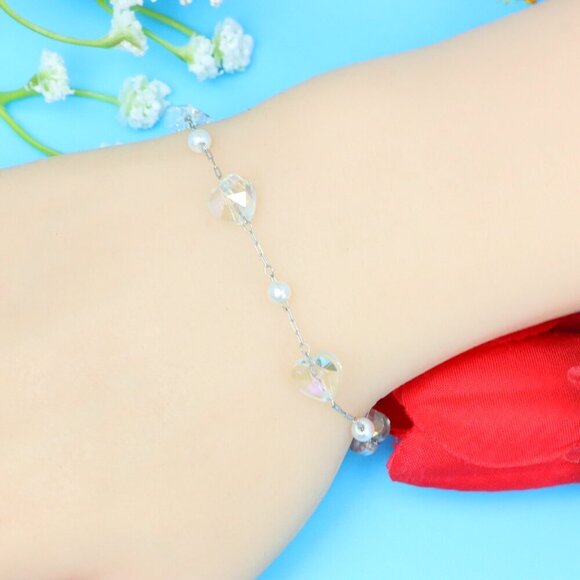 Chic & Stylish Bracelet – A Thoughtful Gift for Women and Girls, DYC1476 - Picture 2 of 9